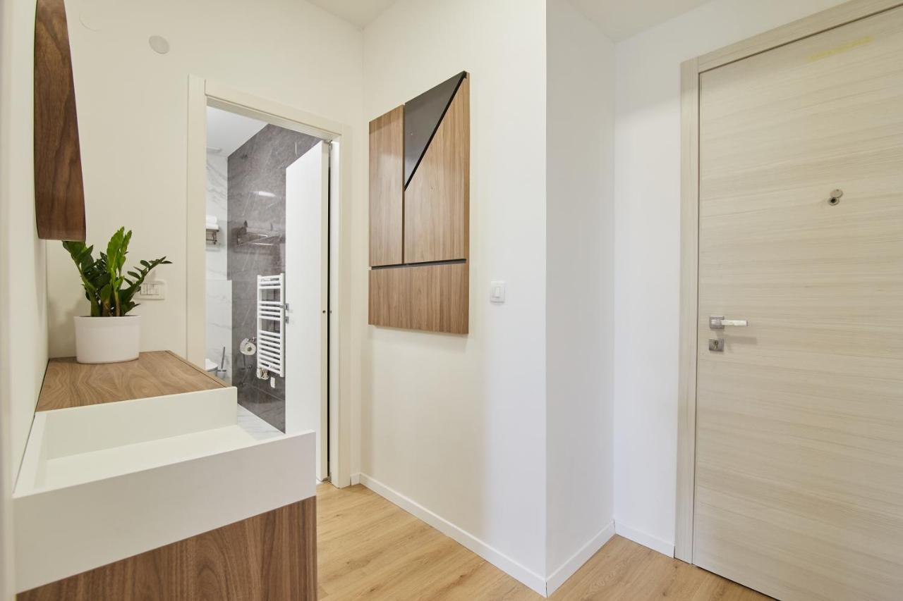 Market - Lisinski Apartment *